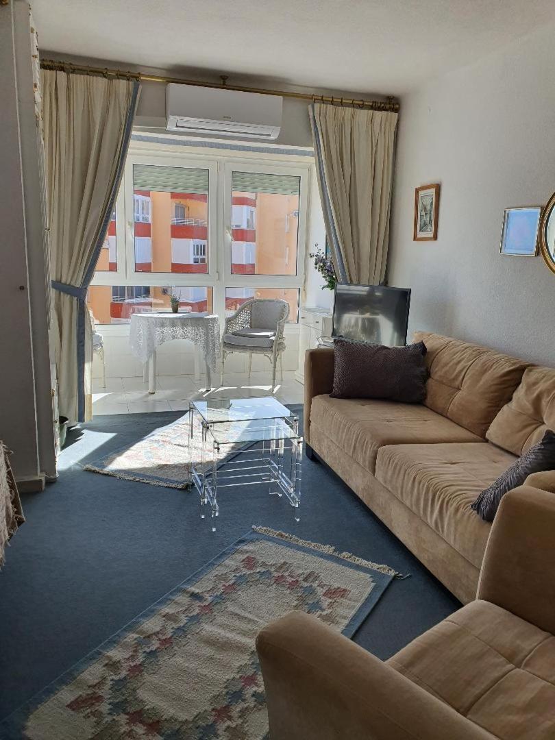 Luxury Studio Apartment 2 Night Minimum Stay Until June 31St!! 托罗克斯科斯塔 外观 照片
